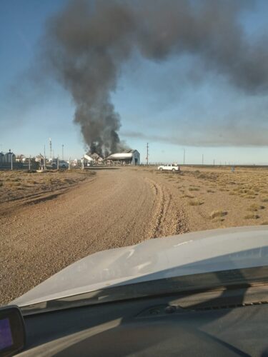 Video. Impresionante incendio en yacimiento Boleadoras